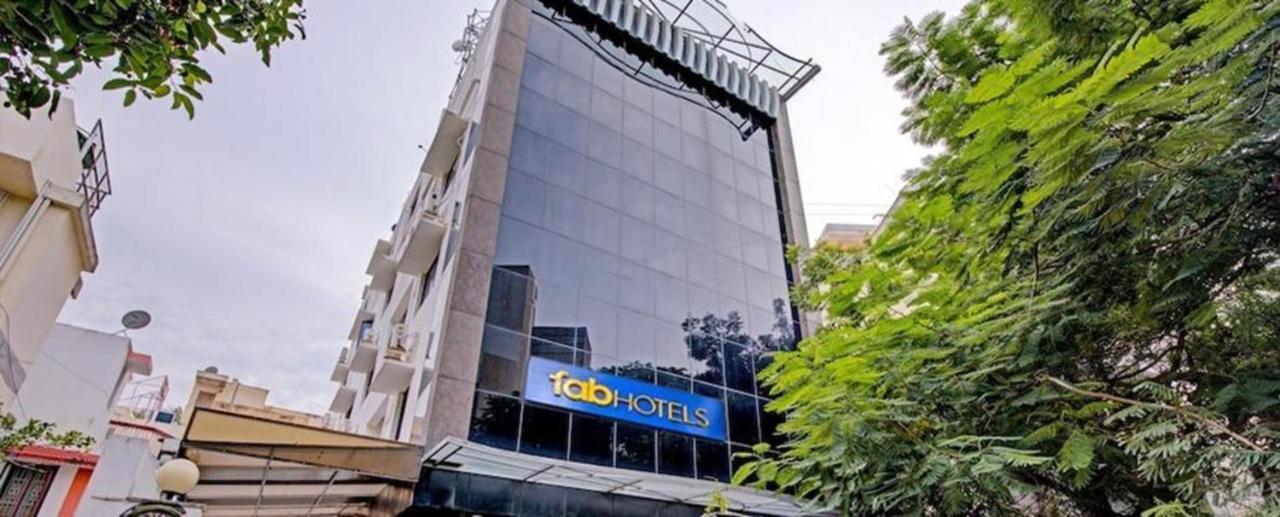 Fabhotel Skyry 3*
